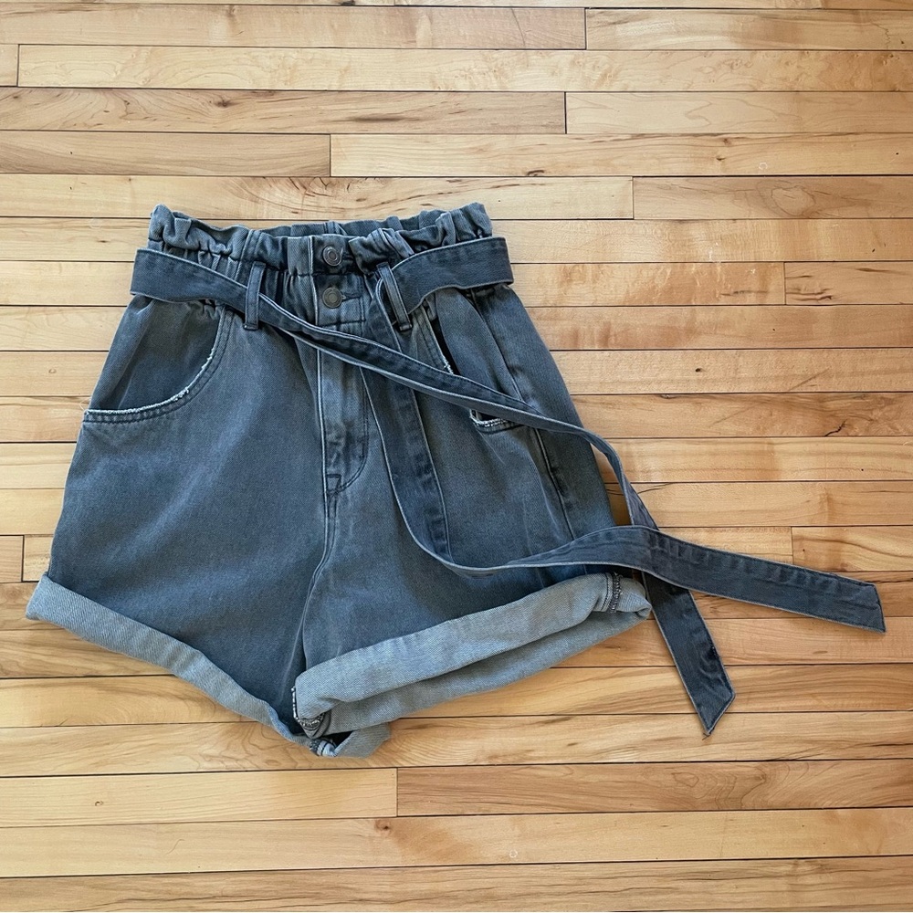 VERVET Women's Size S w26 Charcoal Gray High Rise Belted Paperbag Mom Shorts - Picture 2 of 10